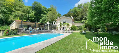 Maison ancienne - 275 m² - 7 pièces