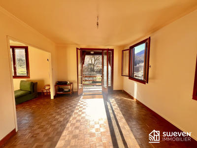 Châlet - 75 m² - 6 pièces