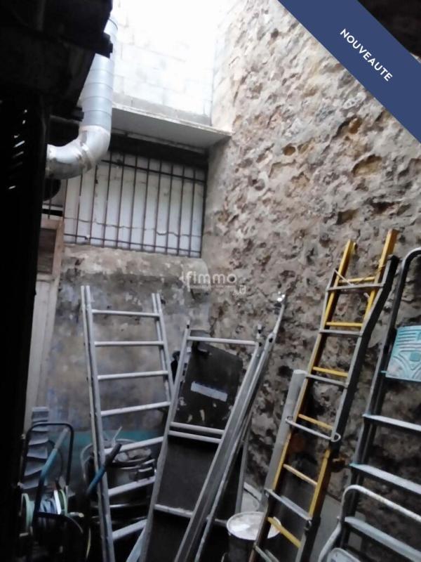 Fonds de commerce - Bureau - 64 m²