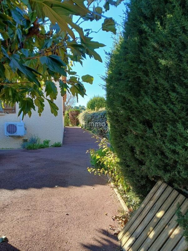 Villa - 120 m² - 5 pièces