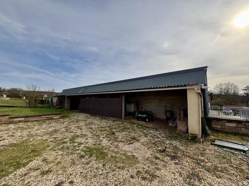 Maison - 160 m² - 10 pièces