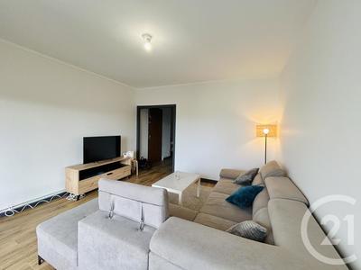 Appartement - 80 m² - 3 pièces