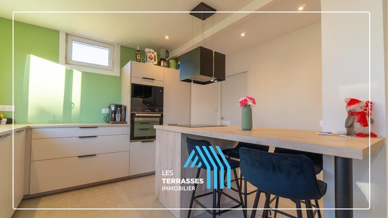 Maison traditionnelle - 82 m² - 4 pièces