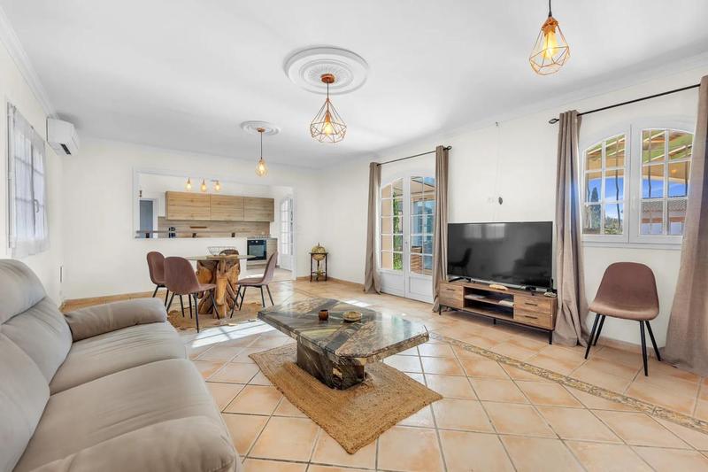 Villa - 115 m² - 4 pièces