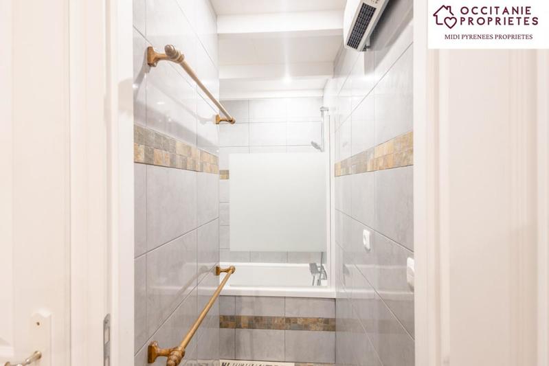 Maison de village - 315 m² - 12 pièces