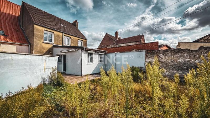 Maison - 101 m² - 5 pièces