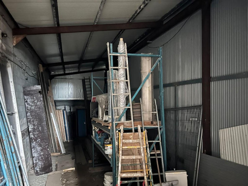 Loft - 200 m² - 1 pièce