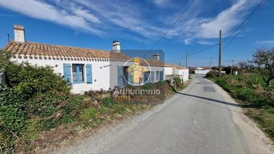 Maison - 88 m² - 4 pièces