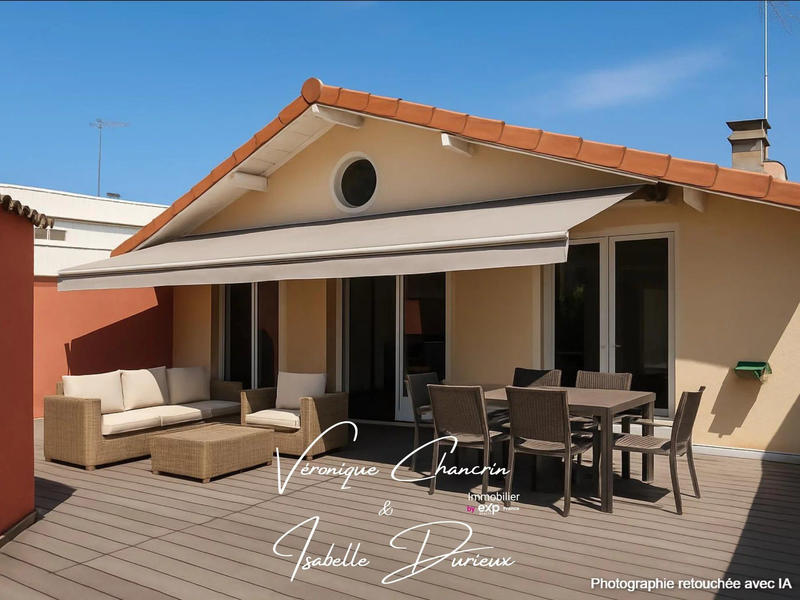 Loft - 181 m² - 5 pièces