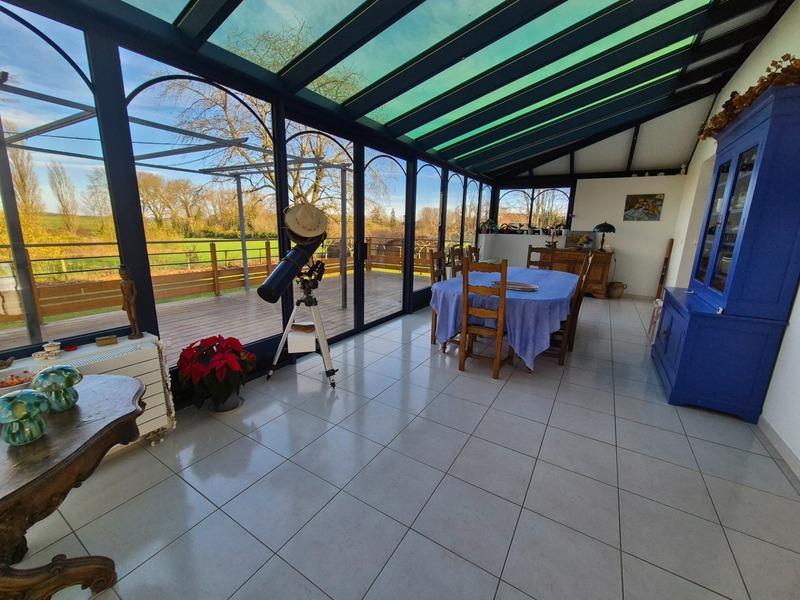 Maison - 303 m² - 11 pièces