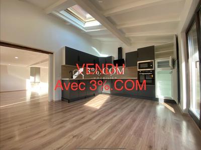 Maison - 101 m² - 5 pièces