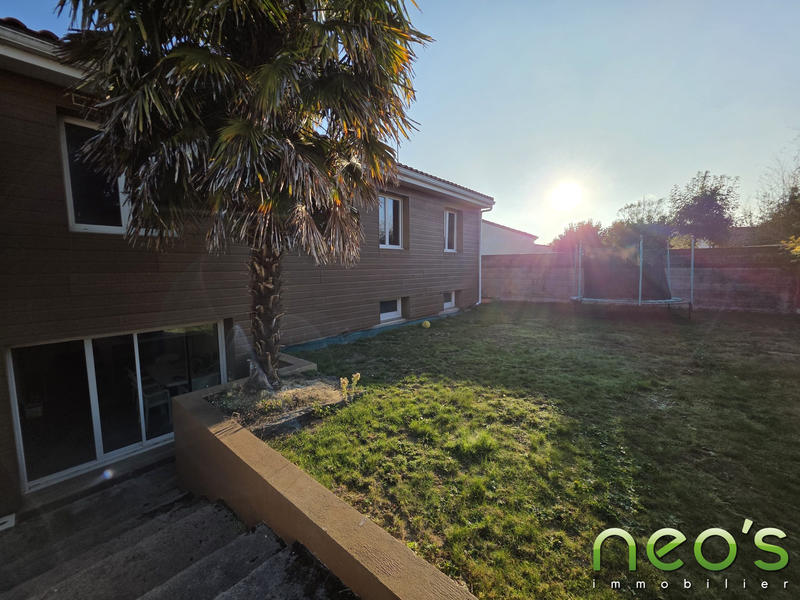 Maison - 120 m² - 6 pièces