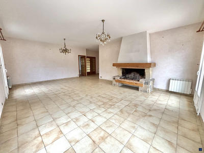 Maison - 140 m² - 5 pièces