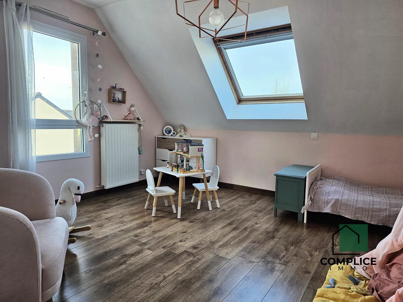 Maison traditionnelle - 150 m² - 5 pièces