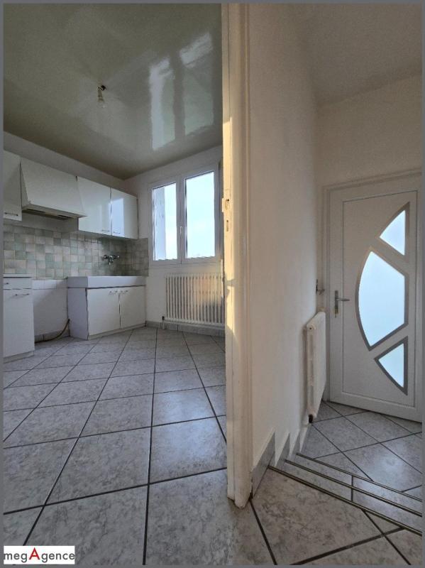 Maison - 60 m² - 4 pièces