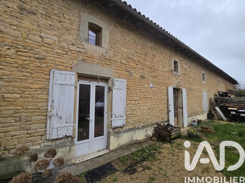 Maison - 90 m² - 4 pièces