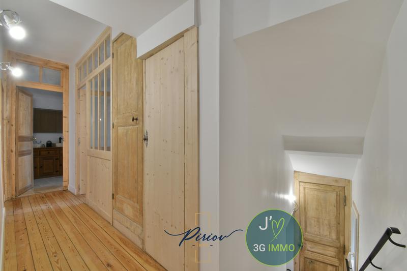 Maison ancienne - 142 m² - 7 pièces