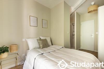 Chambre - 10 m² - 1 pièce