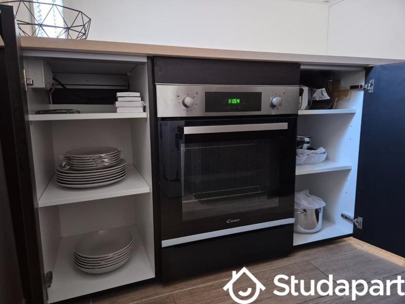 Chambre - 12 m² - 1 pièce