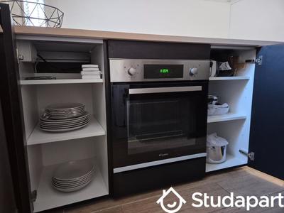 Chambre - 12 m² - 1 pièce