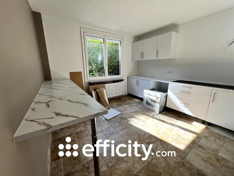 Maison - 266 m² - 10 pièces