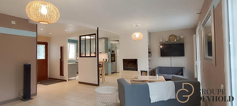 Maison - 182 m² - 8 pièces