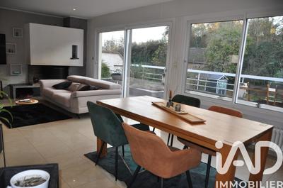 Maison de maîtres - 257 m² - 11 pièces