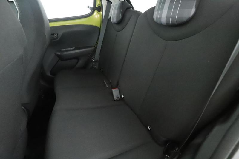 Peugeot 108 1.0 VTi Style 5p 72 ch