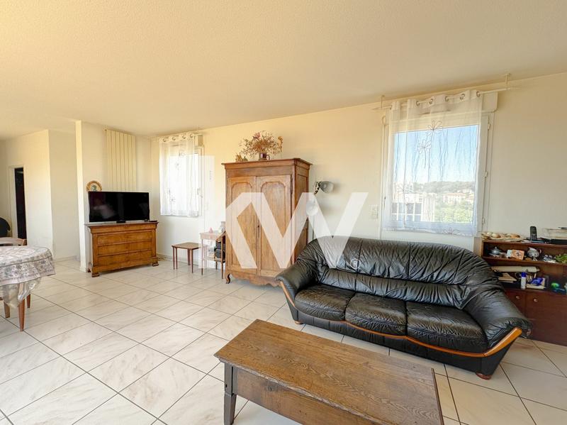 Appartement - 101 m² - 4 pièces