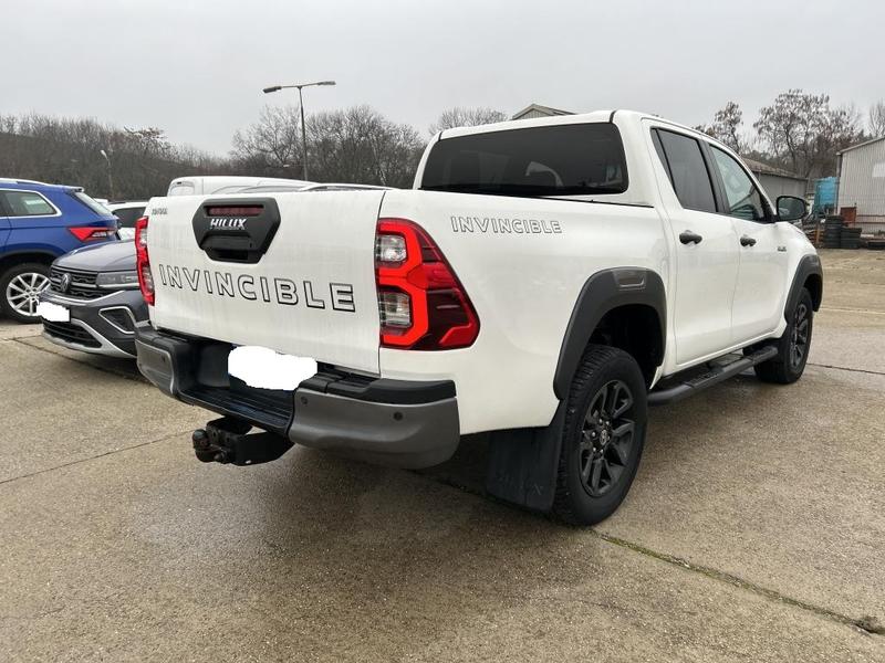 Toyota Hilux IV 4wd 2.8 d-4d 204 Double Cabine Invincible 4x4 Boite Manuelle