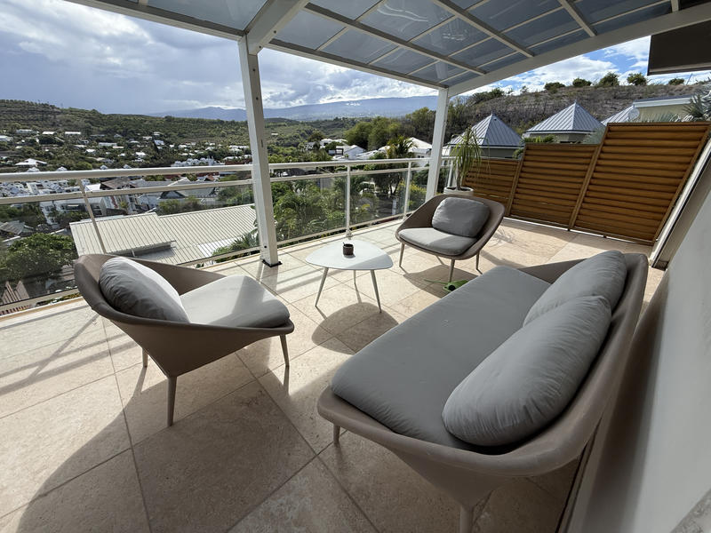 Maison - 350 m² - 9 pièces