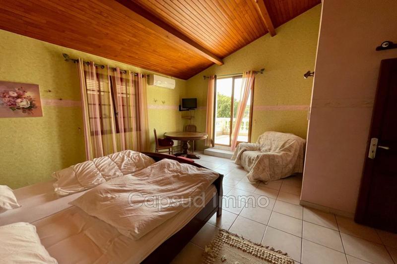 Villa - 141 m² - 5 pièces