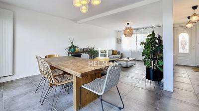 Maison - 127 m² - 6 pièces