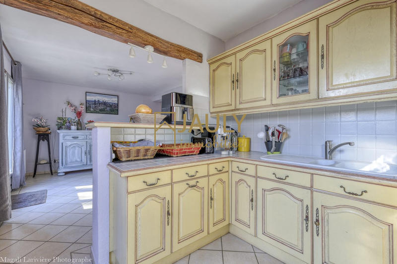 Maison - 143 m² - 6 pièces