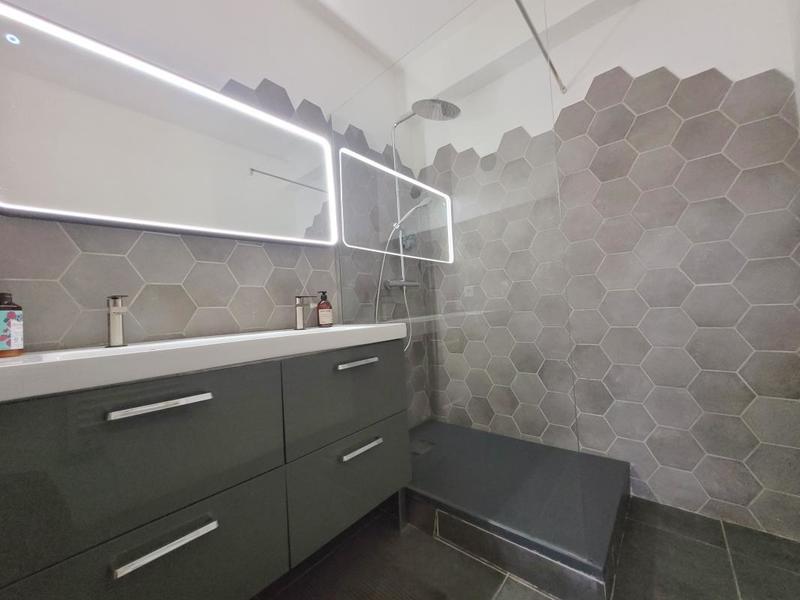 Appartement - 166 m² - 5 pièces