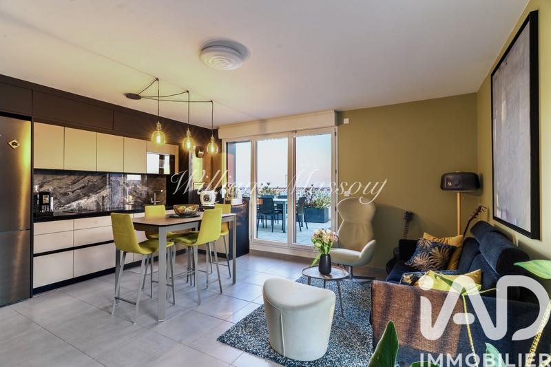 Appartement - 83 m² - 5 pièces