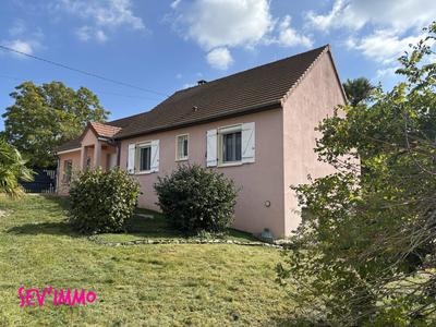 Maison - 114 m² - 5 pièces