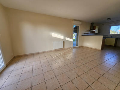 Maison - 93 m² - 5 pièces