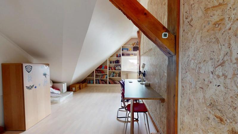 Appartement - 147 m² - 7 pièces