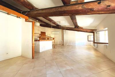 Appartement - 70 m² - 2 pièces