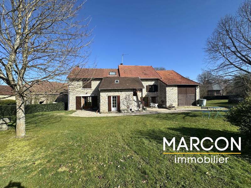 Maison de village - 153 m² - 8 pièces
