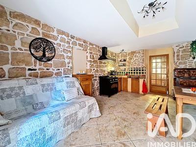 Maison de village - 65 m² - 2 pièces