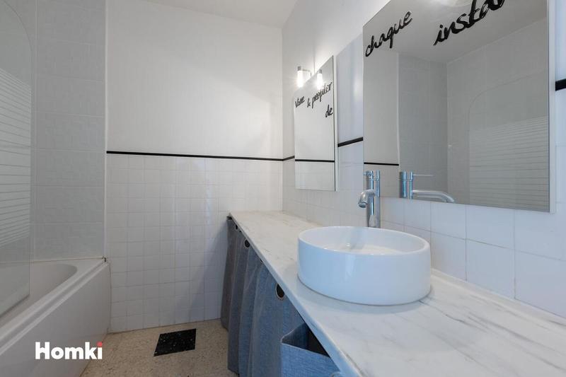 Appartement - 60 m² - 3 pièces