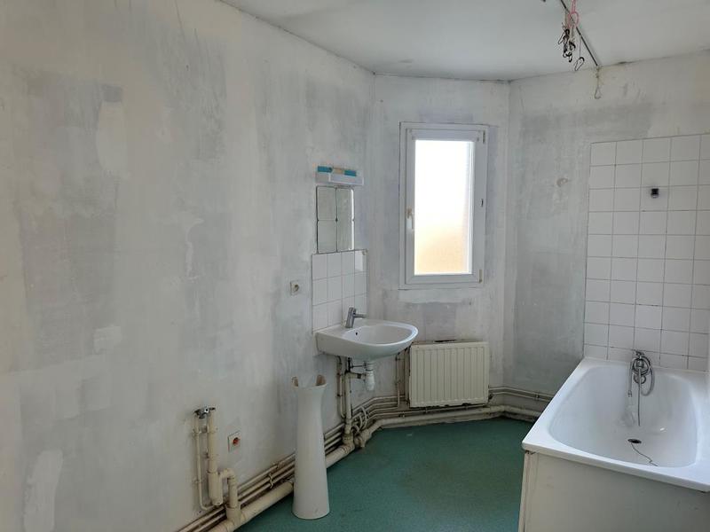 Maison - 85 m² - 3 pièces