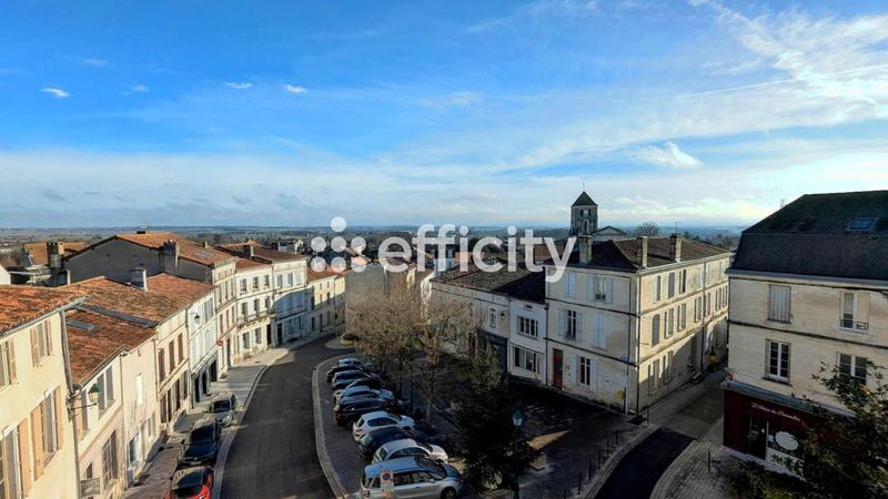 Maison - 179 m² - 6 pièces