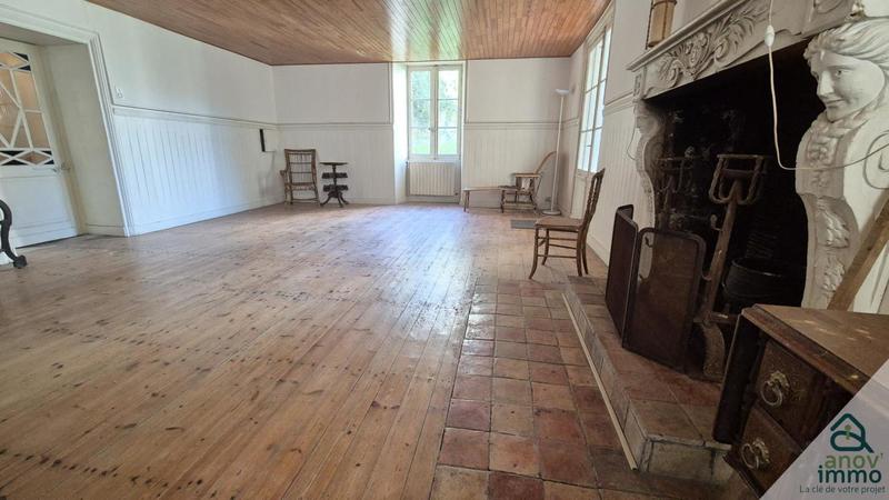 Maison - 227 m² - 7 pièces