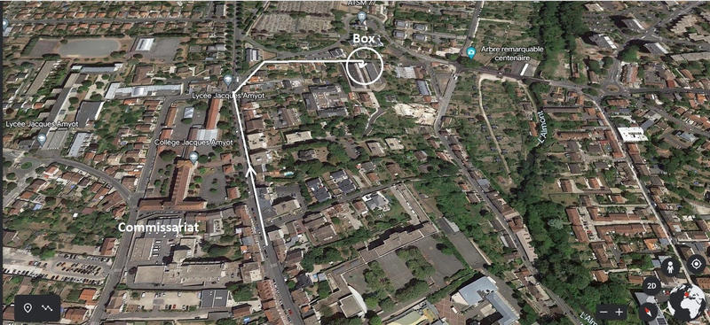 Parking / Garage - 12 m²