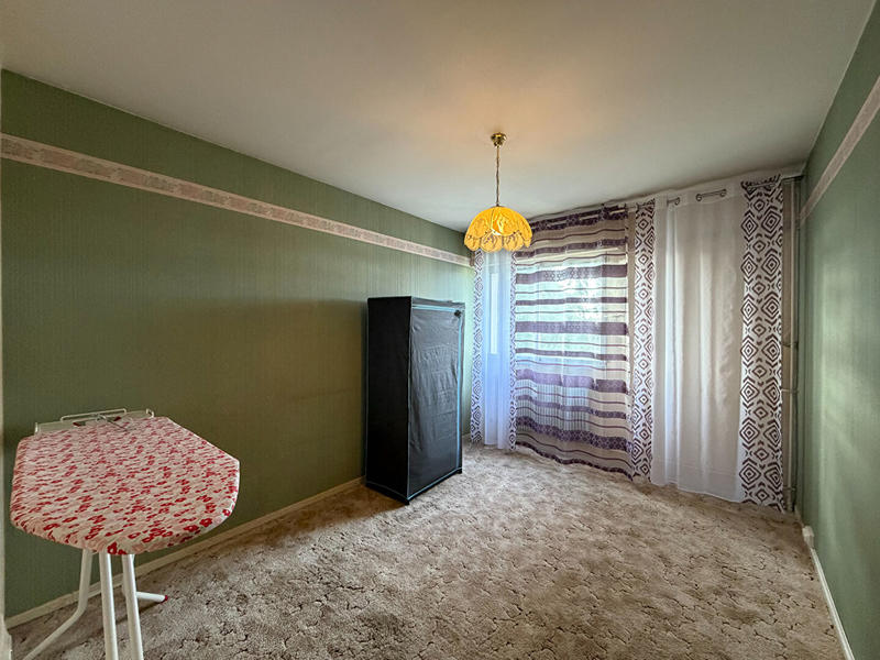 Appartement - 84 m² - 4 pièces