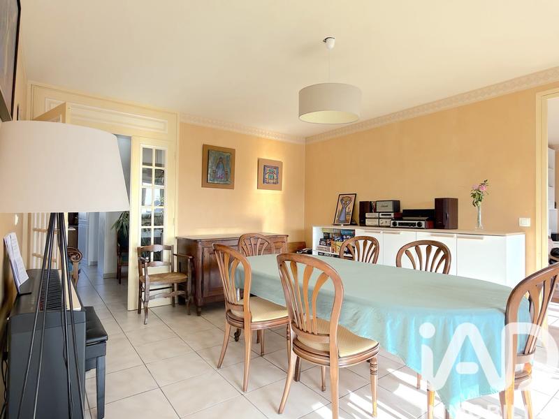 Appartement - 110 m² - 4 pièces