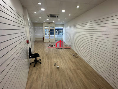 Local commercial - 73 m²